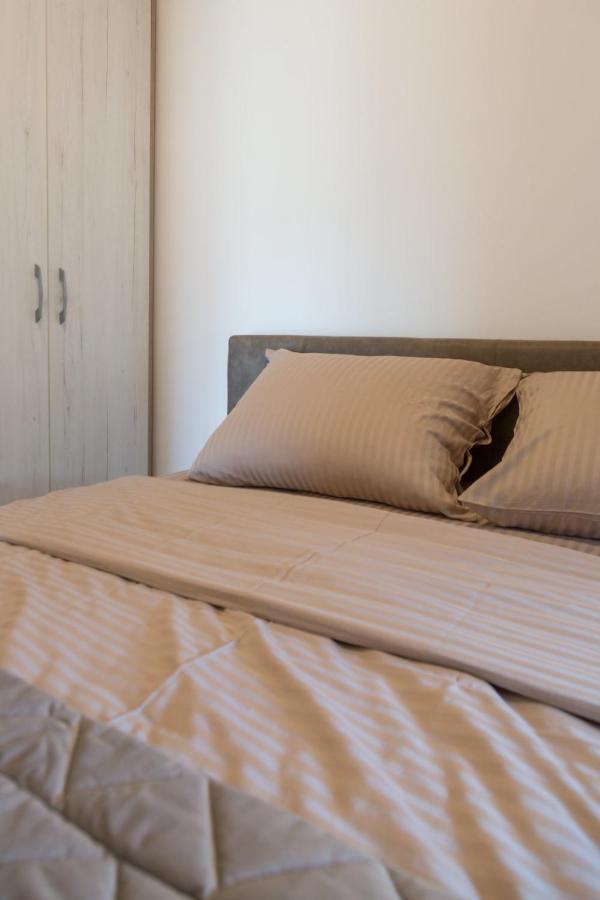 Aqualux Apartments ヴルドニーク エクステリア 写真