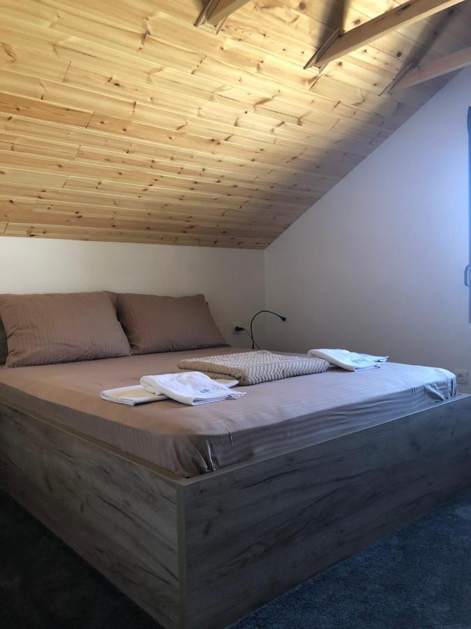Aqualux Apartments ヴルドニーク エクステリア 写真